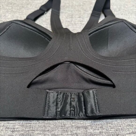 Sculpt High Support Embossed Sports Bra - All In Motion, XS - Picture 7 of 8